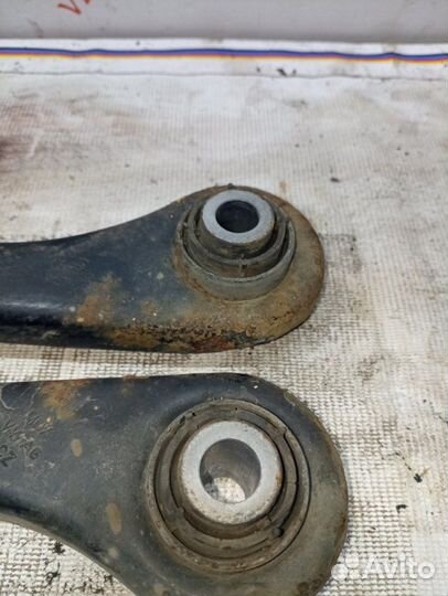 Рычаг подвески нижний задний Volkswagen Tiguan CCZ