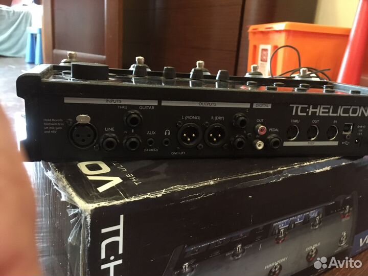 Вокальный процессор Tc helicon voicelive 2