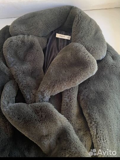 Шуба из искусственного меха средней длины mango