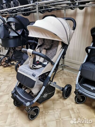 Прогулочные коляски Luxmom лёгкие новые