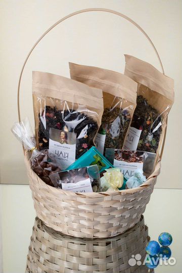 Подарок корзина чая большая