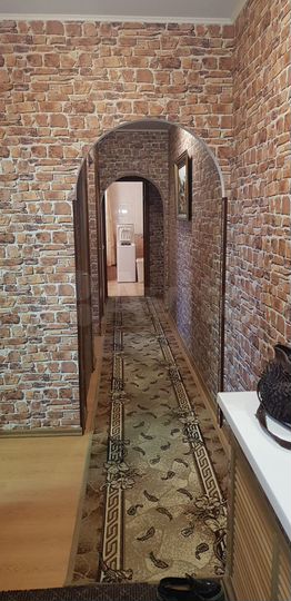 2-к. квартира, 72 м², 4/9 эт.