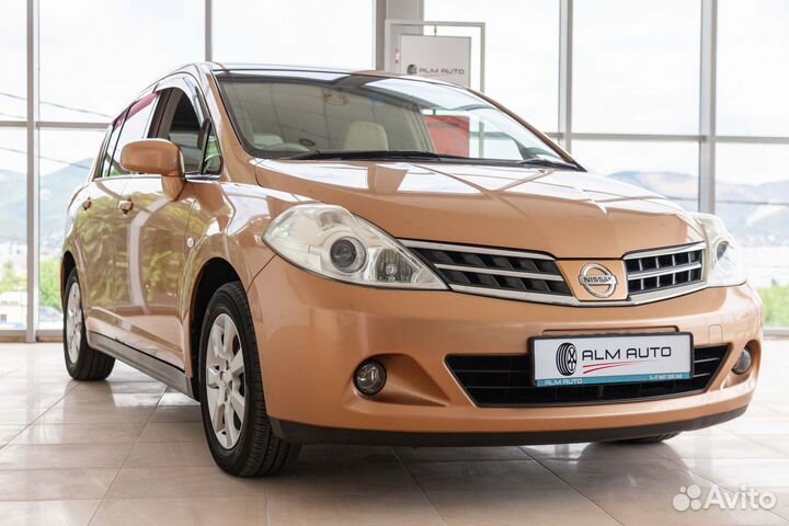 Nissan Tiida 1.5 AT, 2009, 140 000 км