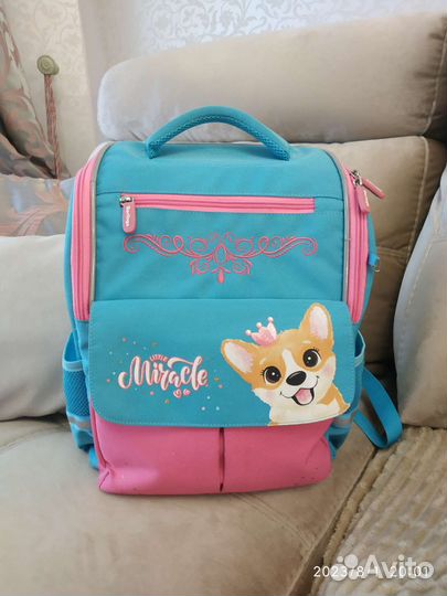 Школьный рюкзак