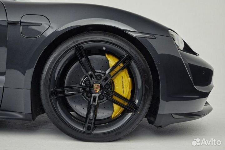 Кованые диски R21 Porsche Taycan Turbo S Black