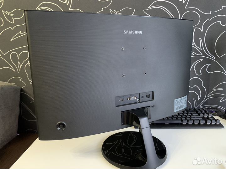 Монитор 24 дюйма Samsung