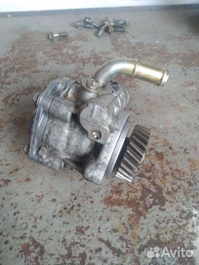 Насос гур Паджеро 2 V46 4M40