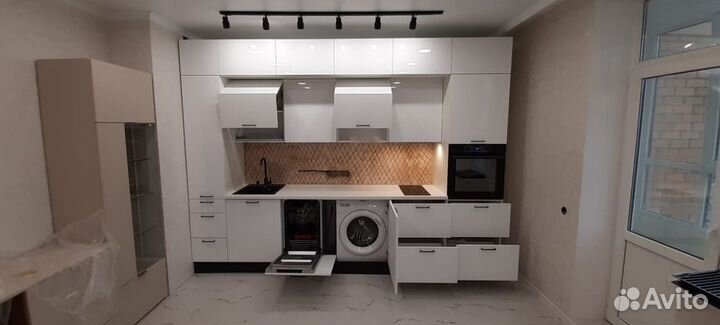 Кухонный гарнитур новый/Кухня