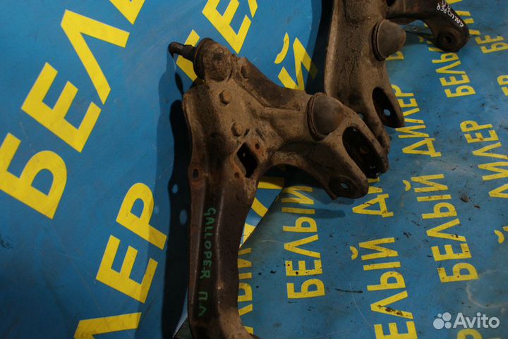 Рычаг нижний Hyundai Galloper jkc4