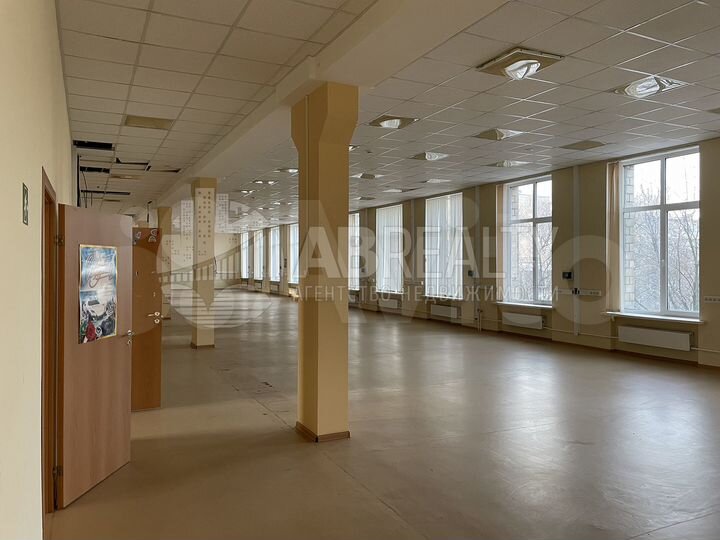 Псн,уч.центр,офис 645.3 м² у м. Ленинский проспект