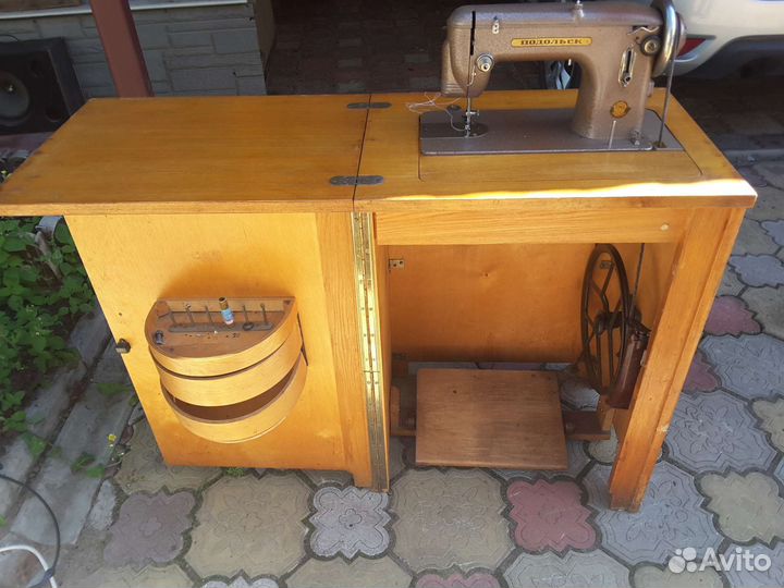 Швейная машинка