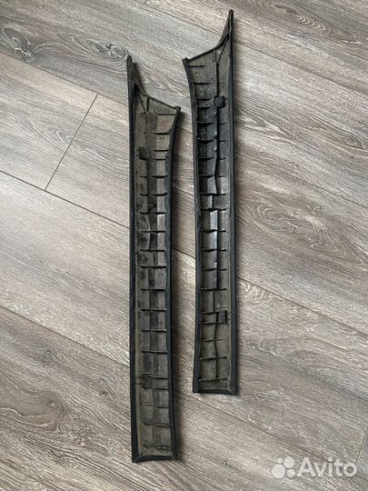 Накладки на передние стойки mercedes c124