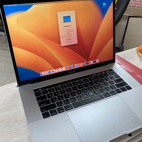 Macbook Pro 15 2017 i7 16gb