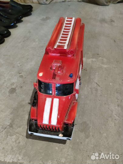 Керамическая пожарная машина служба 112