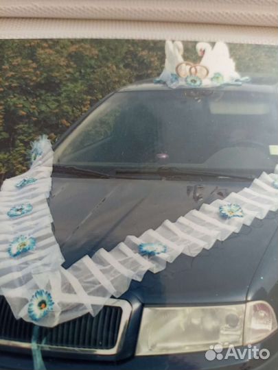 Украшения на свадебное авто