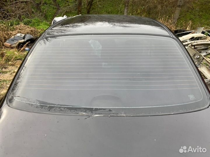 Заднее ветровое стекло Hyundai Sonata 4 EF