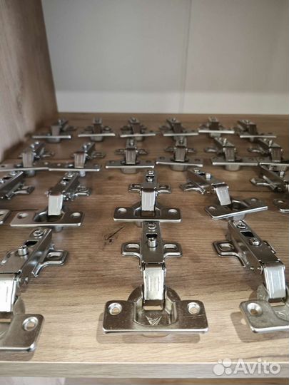 Петли мебельные
