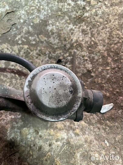 Клапан EGR VW Passat B5 VR5 AGZ 2.3