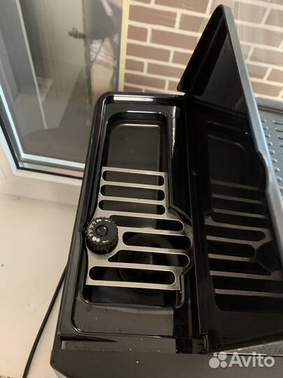 Кофемашина DeLonghi Magnifica esam 3000