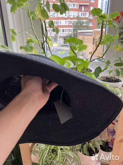 Шляпа женская соломенная новая