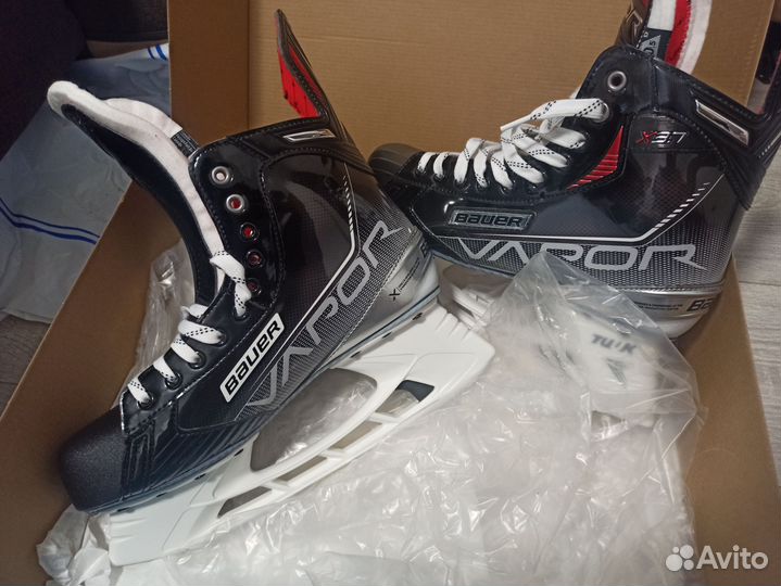 Хоккейные коньки bauer vapor x3.7 размер 10,5