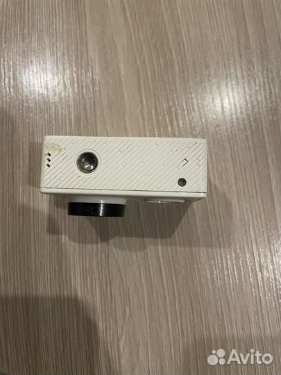 Экшн камера xiaomi YI action camera