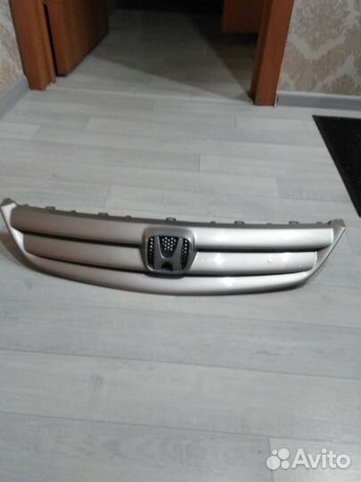 Решетка радиатора honda civic 4d