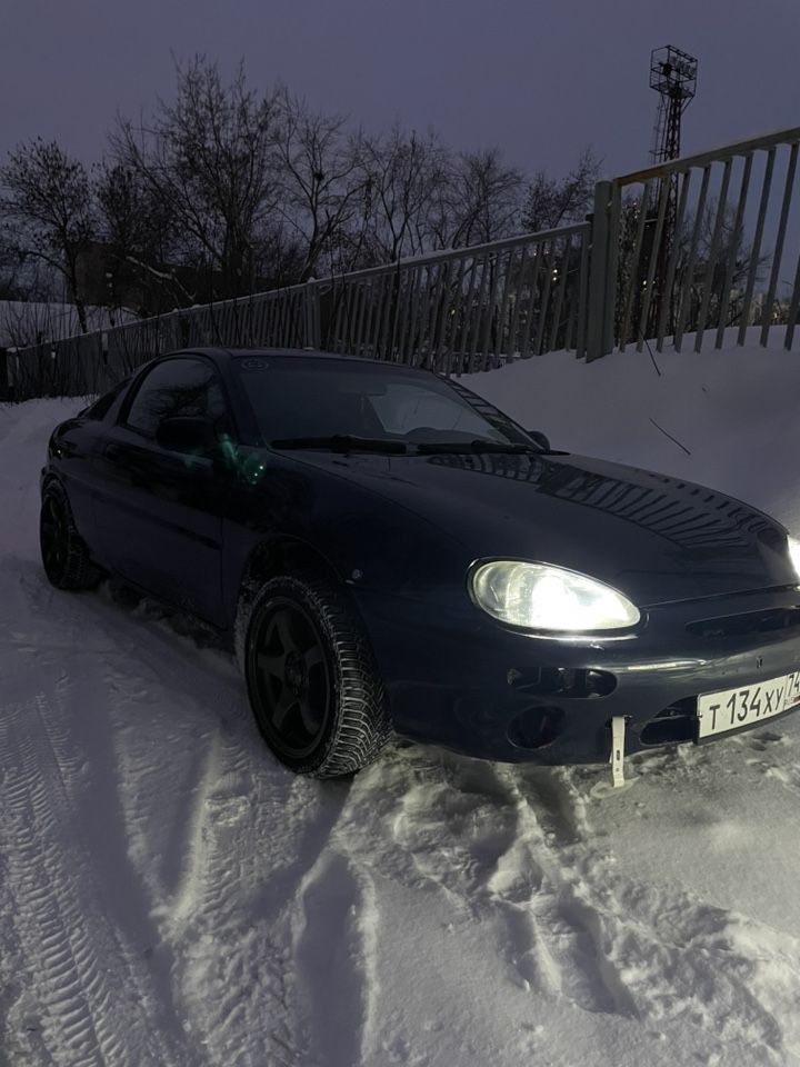 Mazda MX-3: фото из отзыва