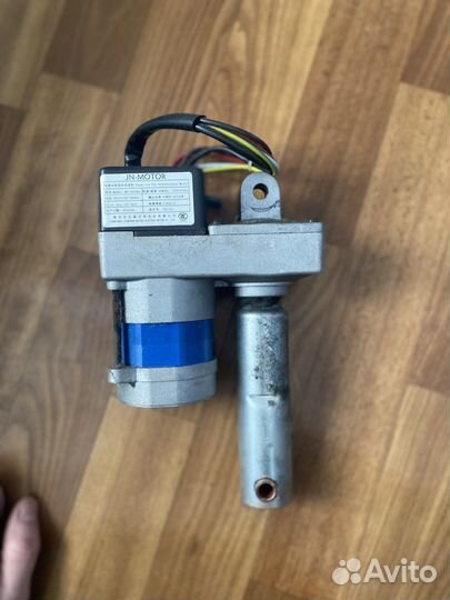 Подъемный механизм беговой дорожки