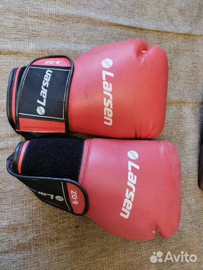 Боксерские перчатки