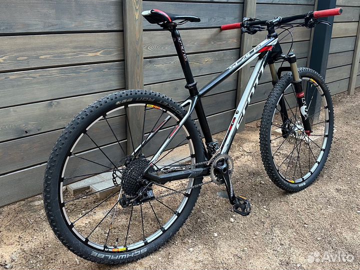 Карбоновый велосипед Scott Scale 930