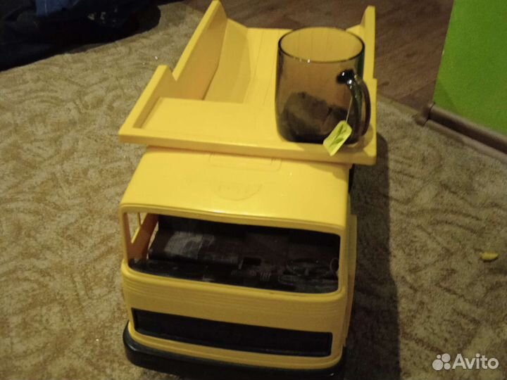 Грузовик игрушка большой