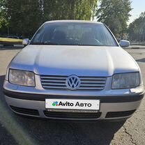 Volkswagen Bora 1.6 MT, 2003, 511 000 км, с пробегом, цена 310 000 руб.