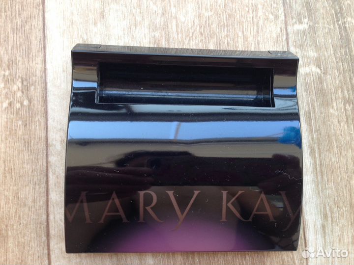 Футляр для декоративной косметики Mary Kay