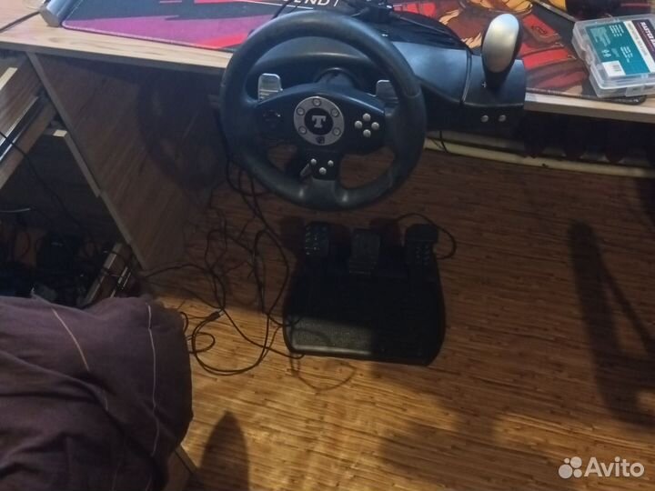 Игровой руль Thrustmaster rgt force feedback