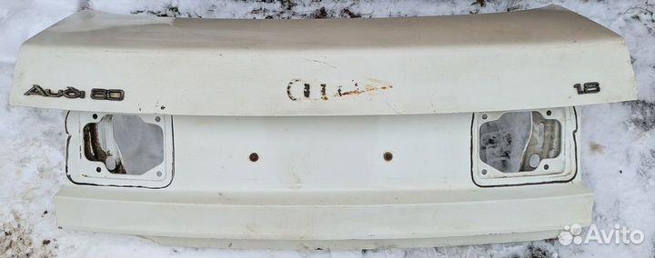 Крышка багажника Audi 80