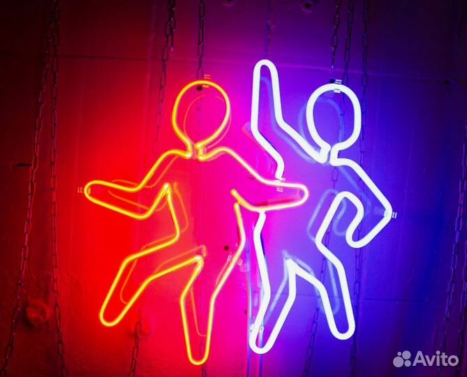 Неоновая вывеска
