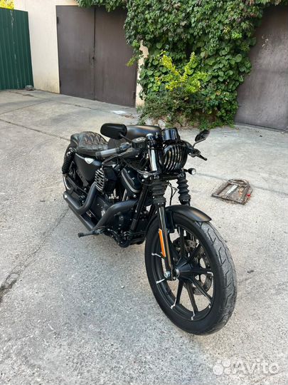 Harley-Davidson Sportster XL883