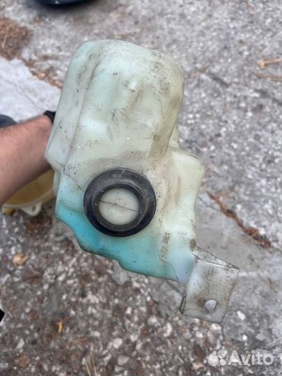 Бачок омывайки Skoda Octavia A4