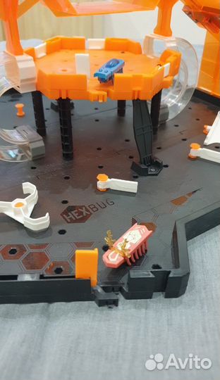 Арена Тарканьи бега Hexbug
