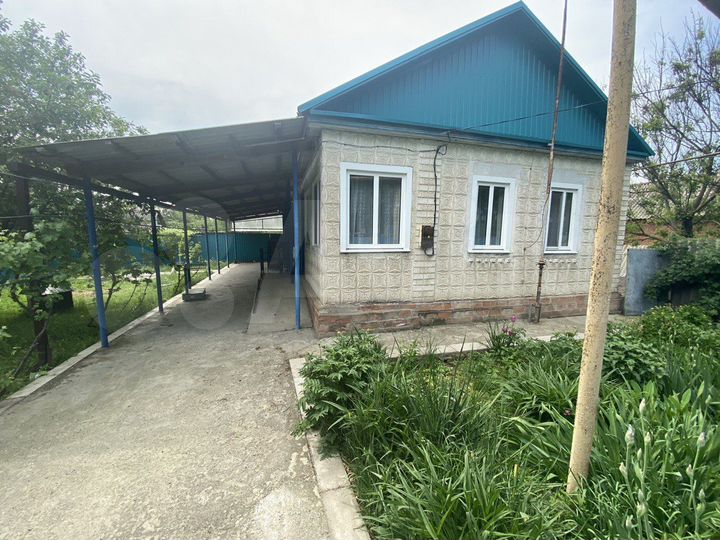 Дом 57 м² на участке 50 сот.