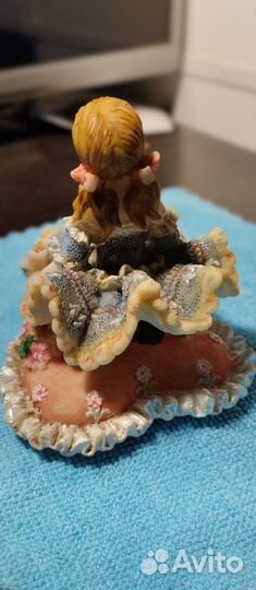 Шкатулка девочка