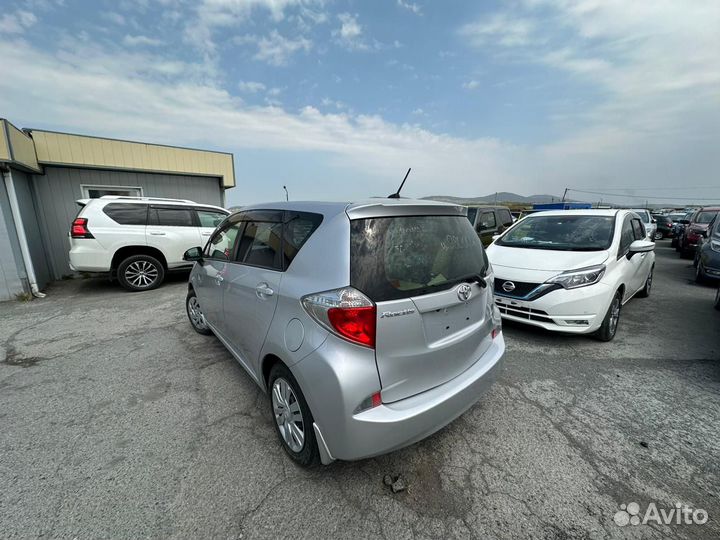 Toyota Ractis 1.3 CVT, 2012, 110 000 км