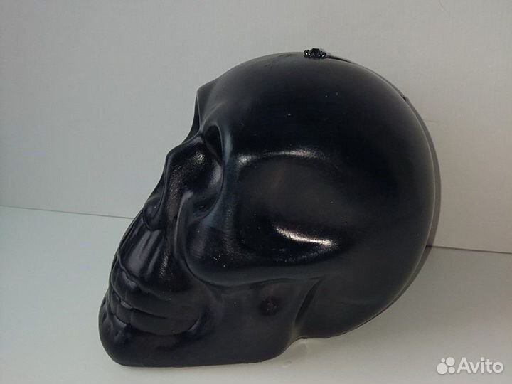 Готическая копилка череп