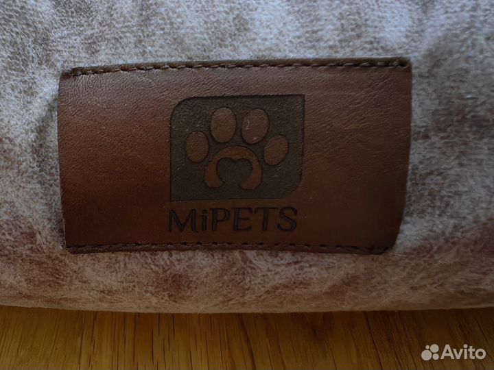 Лежанка для кошек