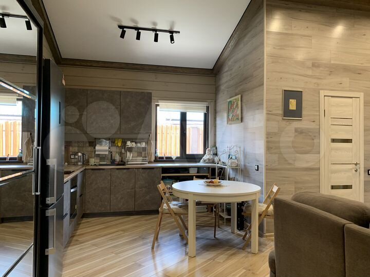 Дом 60 м² на участке 3 сот.