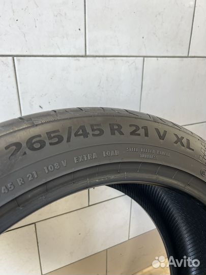 Continental MaxContact MC6 265/45 R21