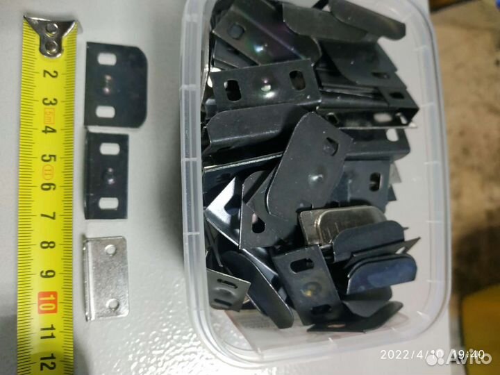 Мебельная фурнитура