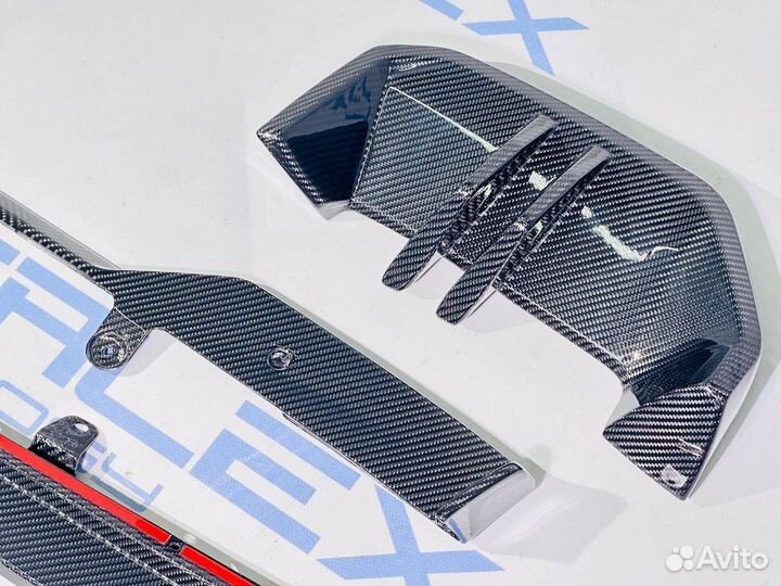 Диффузор BMW G60 M Performance карбон