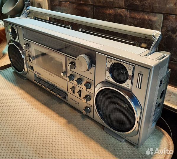 Sanyo mr-v8